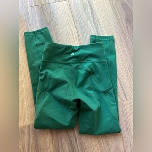 Lululemon Invigorate High-Rise Crop 23"
Everglade Green